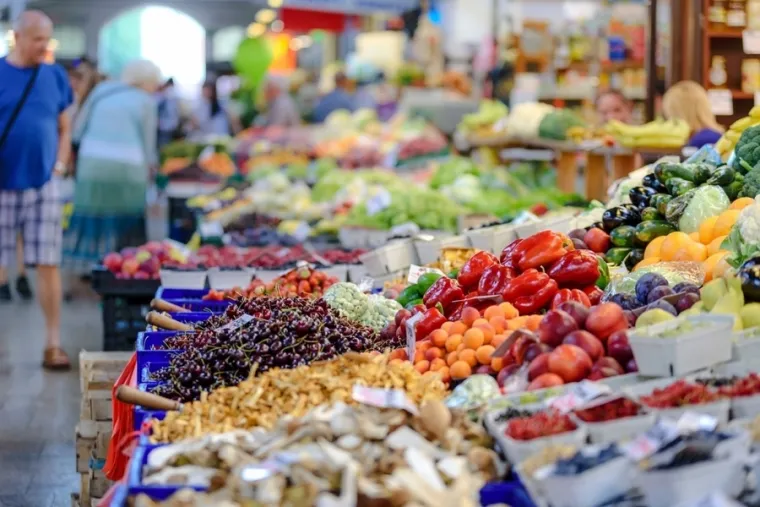 Présence au marché de Bourg en Bresse, Bourg-en-Bresse, La Capsule Gourmande